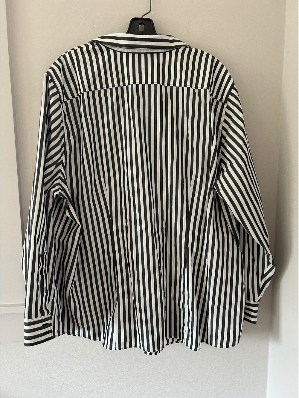 Lands’ End No Iron Black and White Striped Button Up Blouse Women’s Size 22 - Picture 2 of 6
